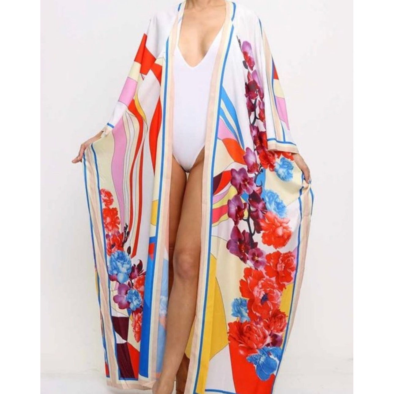 WHITE KIMONO